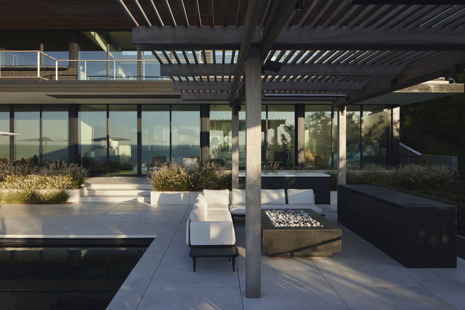 Photo of construction by Ronald Webb Builder.